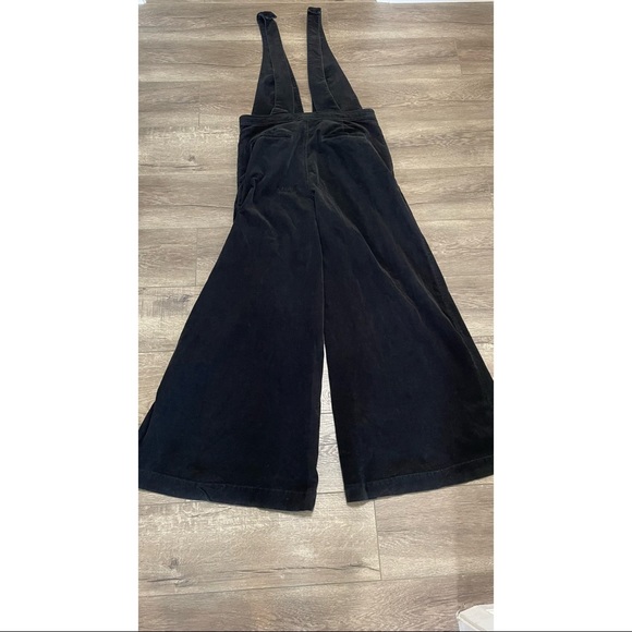 Free People We The Free Black Corduroy Overalls Sz 30 Wide Leg Old School Love - Picture 9 of 9